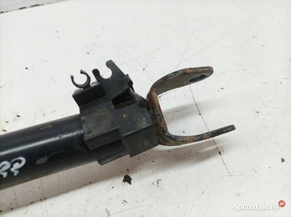 AMORTYZATOR PRAWY PRZÓD 20 CDI 2383204200 Rok produkcji 2017