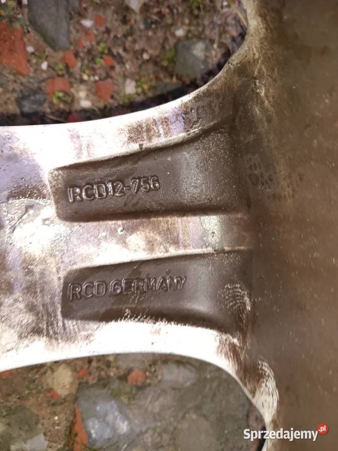 Sprzedam felgi 16 do Mercedesa ABCES klasy i CLK Piotrków Trybunalski