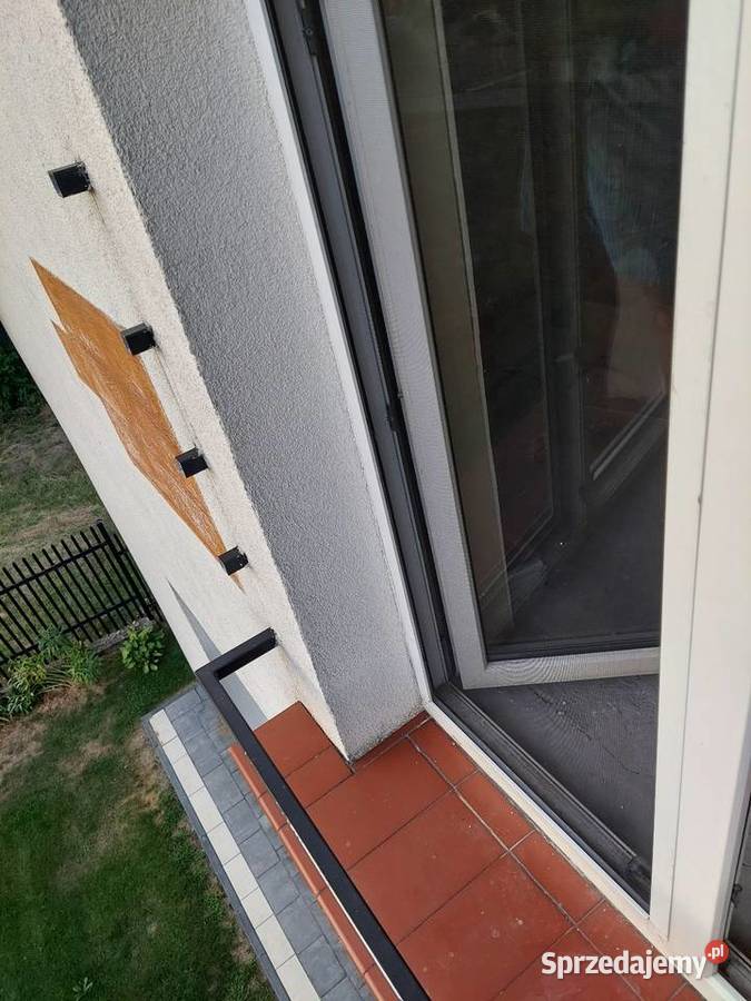 Okno drzwi balkonowe dwuskrzydłowe z moskitierą Drzwi balkonowe i tarasowe