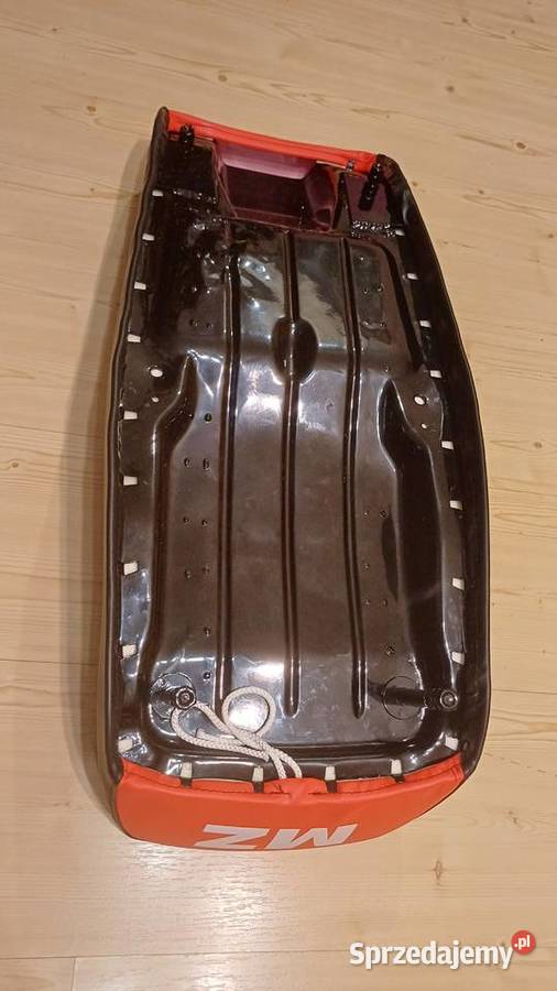 Nowy Fotel siedzisko kanapa siodło MZ ETZ 150 Zduńska Wola sprzedam