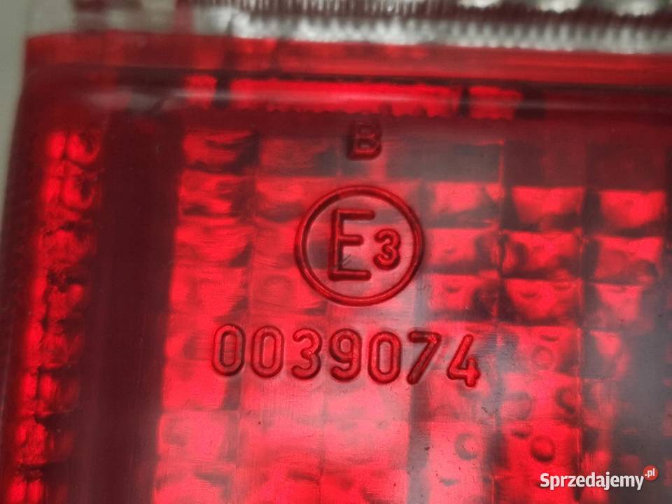 LAMPA KLAPY LEWY TYŁ LANCIA PRISMA 19831992 NOWA Lampy tylne
