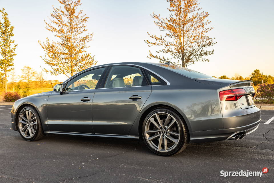 40TFSi V8 605 Quattro Gwarancja LEDy Skóra Navi Sanok sprzedam