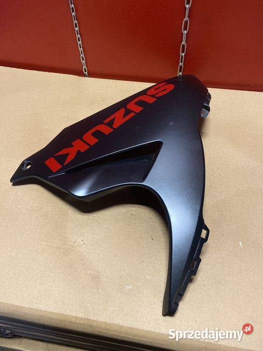 Suzuki GSXR 600 GSXR 750 L1 L8 lewa owiewka