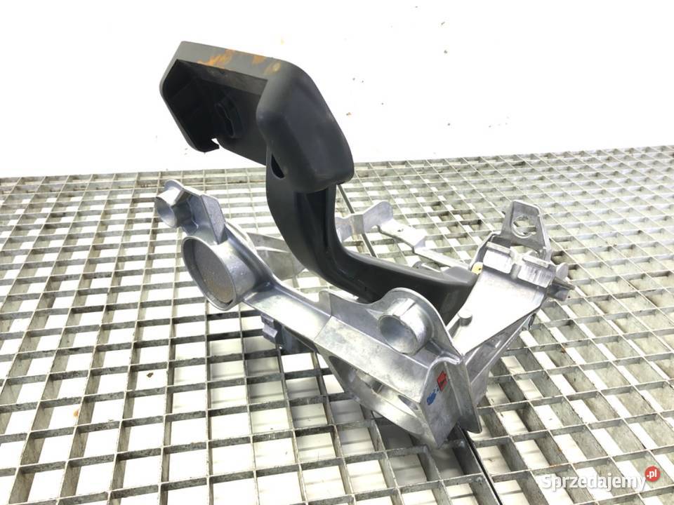 PEDAŁY AUDI Q5 8R 0817 8K1721117 30 245 osobowe podkarpackie