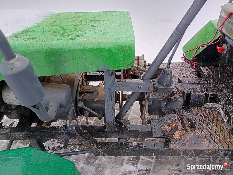 Ciągnik sam Pozostałe sprzedam