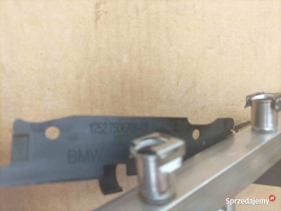 Listwa wtryskowa BMW E46 316i ti Ci 318i ti Ci Poręba
