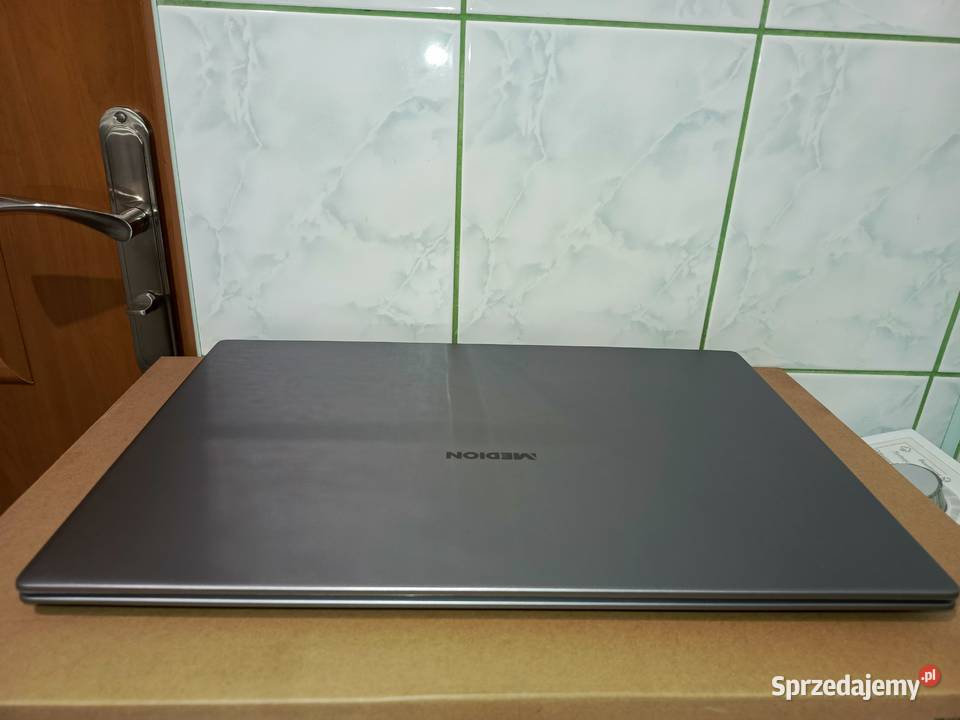 Laptop Medion Akoya ALU E17201 FHD 173 INTEL Pozostałe opolskie Zawadzkie sprzedam