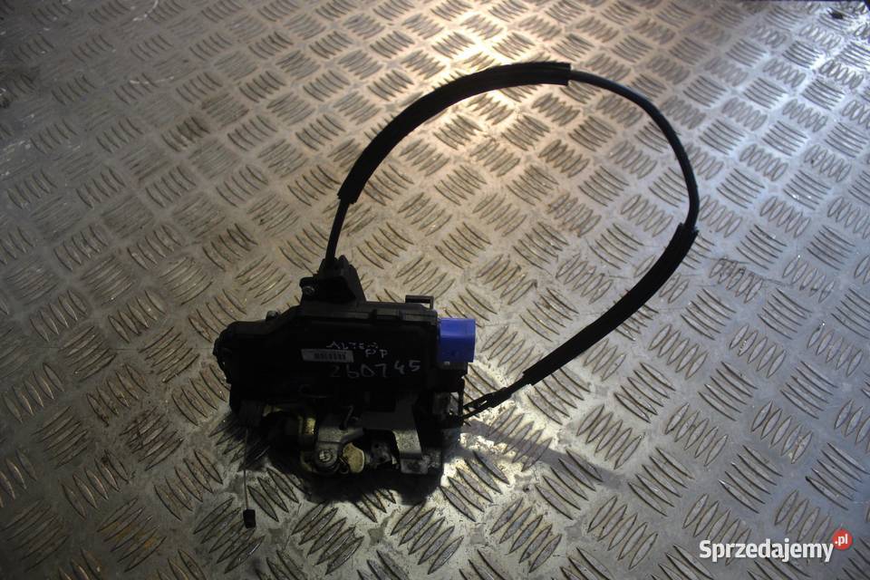 ZAMEK DRZWI PRAWY PRZÓD 9 PIN SEAT ALTEA