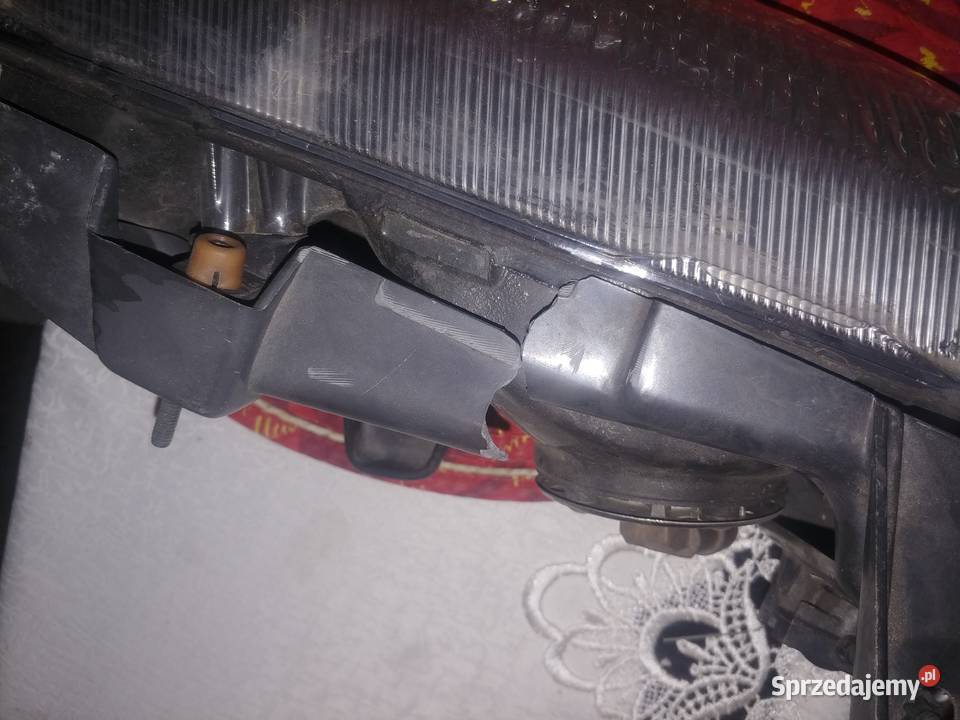 CHEVROLET BERETTA REFLEKTOR LAMPA PRAWY PRZÓD osobowe lubelskie Stoczek Łukowski