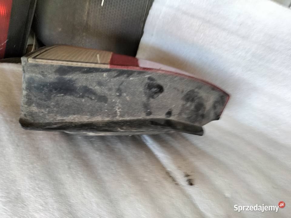 Mitsubishi Carisma LAMPA TYŁ TYLNA LEWA Kamień-Kolonia