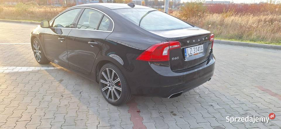 Volvo S60 T6 idealny światła przeciwmgielne Zamość