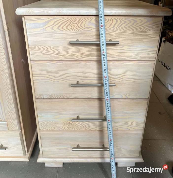 Sprzedam kpl mebli drewnianych sosnowe w stanie sprzedam