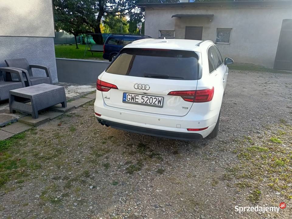 Audi a4B9