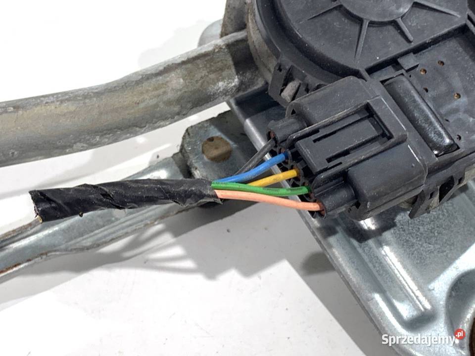 MECHANIZM WYCIERACZEK PRZÓD KIA SPORTAGE III osobowe sprzedam