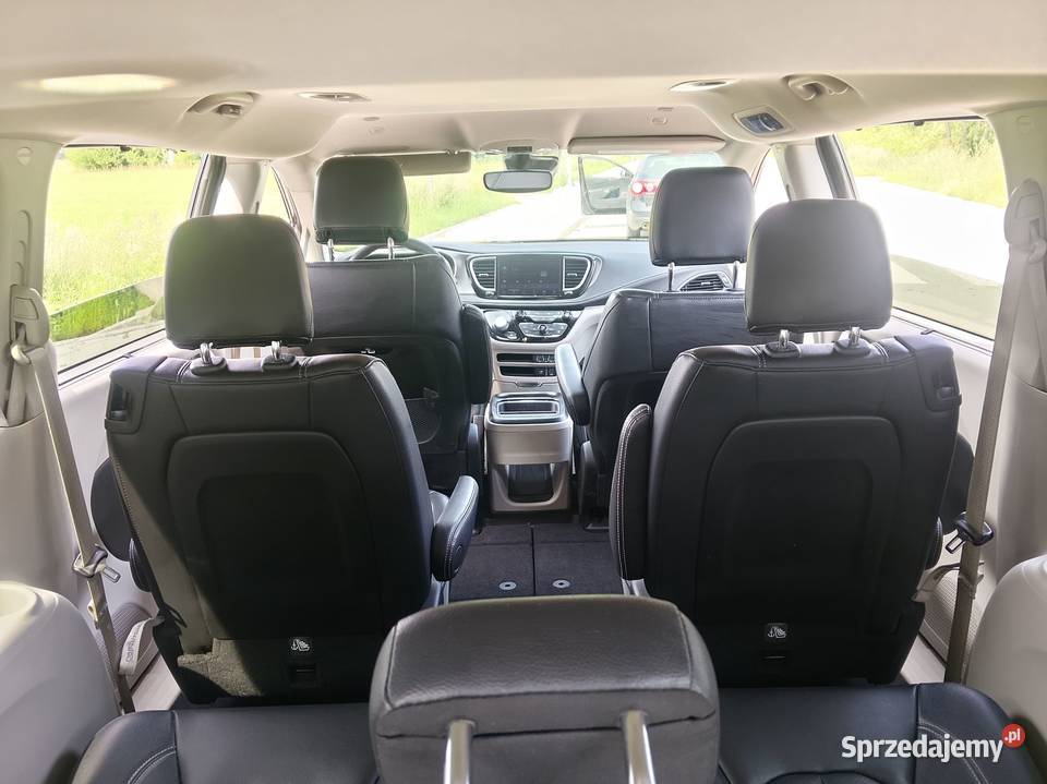 Chrysler Pacifica Touring 36 V6 24V VVT 3600cm3 mazowieckie