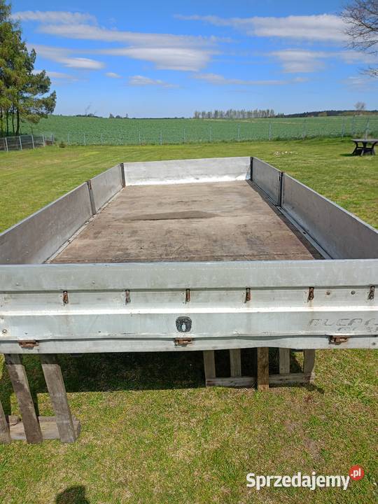 Paka skrzynia ładunkowa aluminiowa Wiewiec