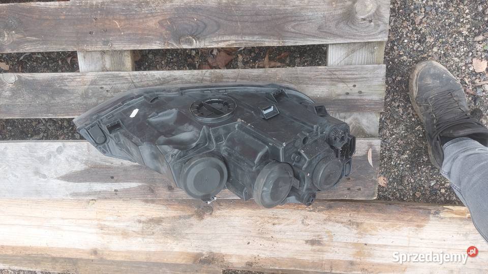 LAMPA LEWY PRZÓD VW POLO 2G 2G1941005 Iwanowice