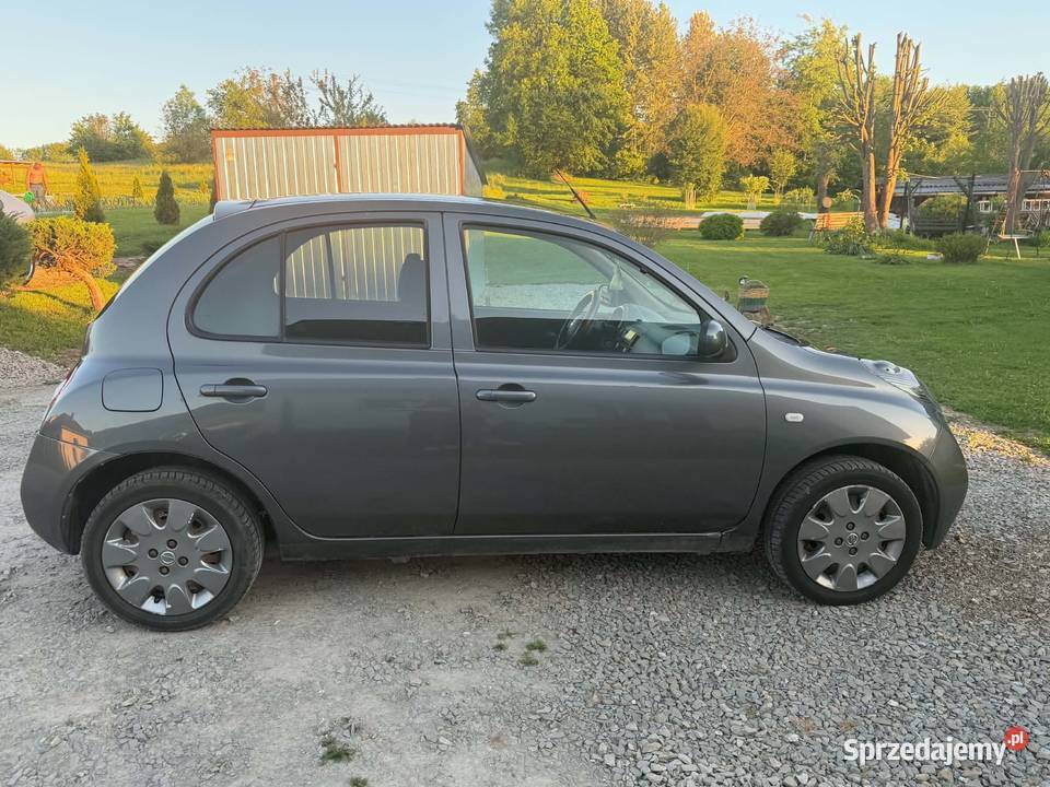 Nissan Micra 12 benzyna 2005 Rok produkcji 2005 Malinówka