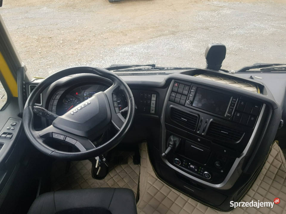Iveco Stralis 440 Komorniki