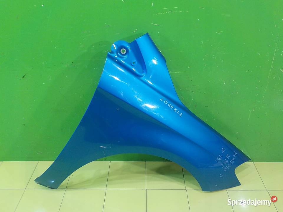 MERCEDES B W245 16 B 15r 5D blotnik prawy przod osobowe Suków