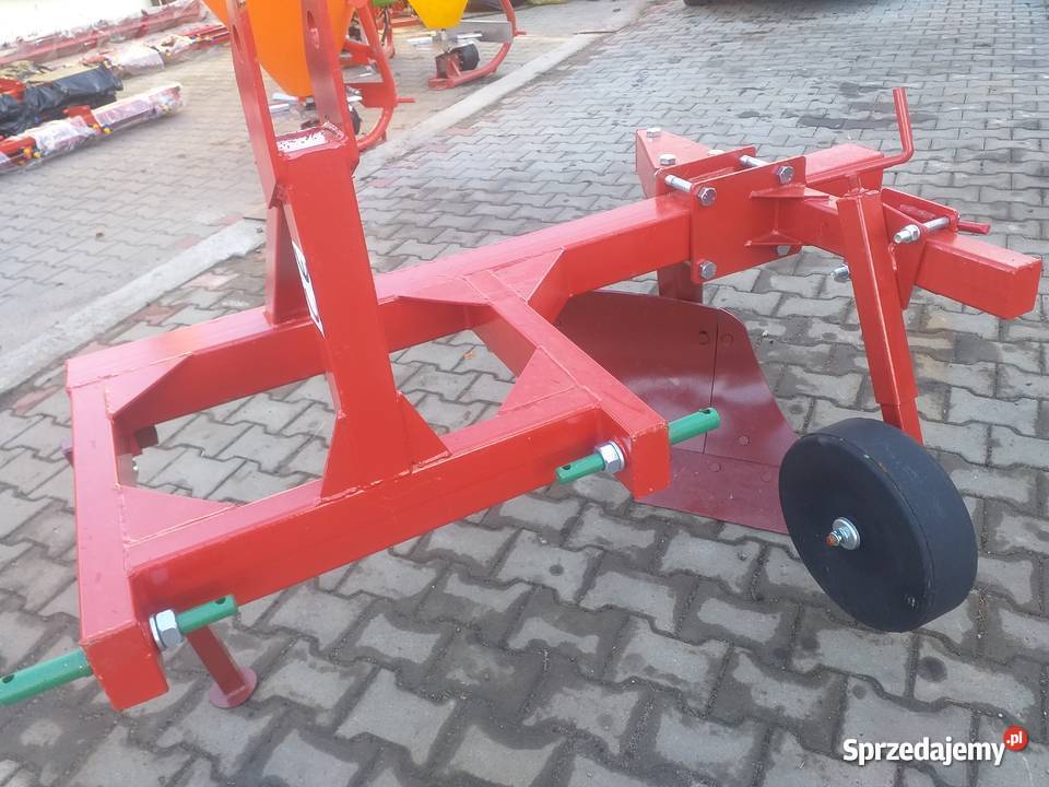 Pług do oborywania miedzy talerz tnący Nowa Sól