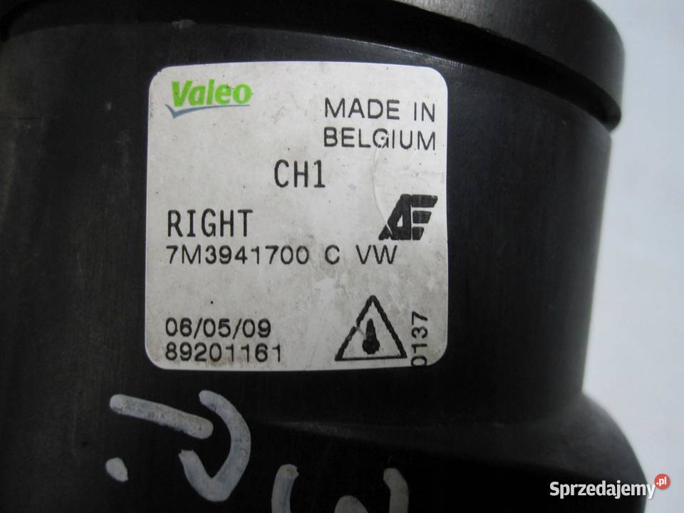 SEAT ALHAMBRA I LIFT 09r halogen prawy przód osobowe
