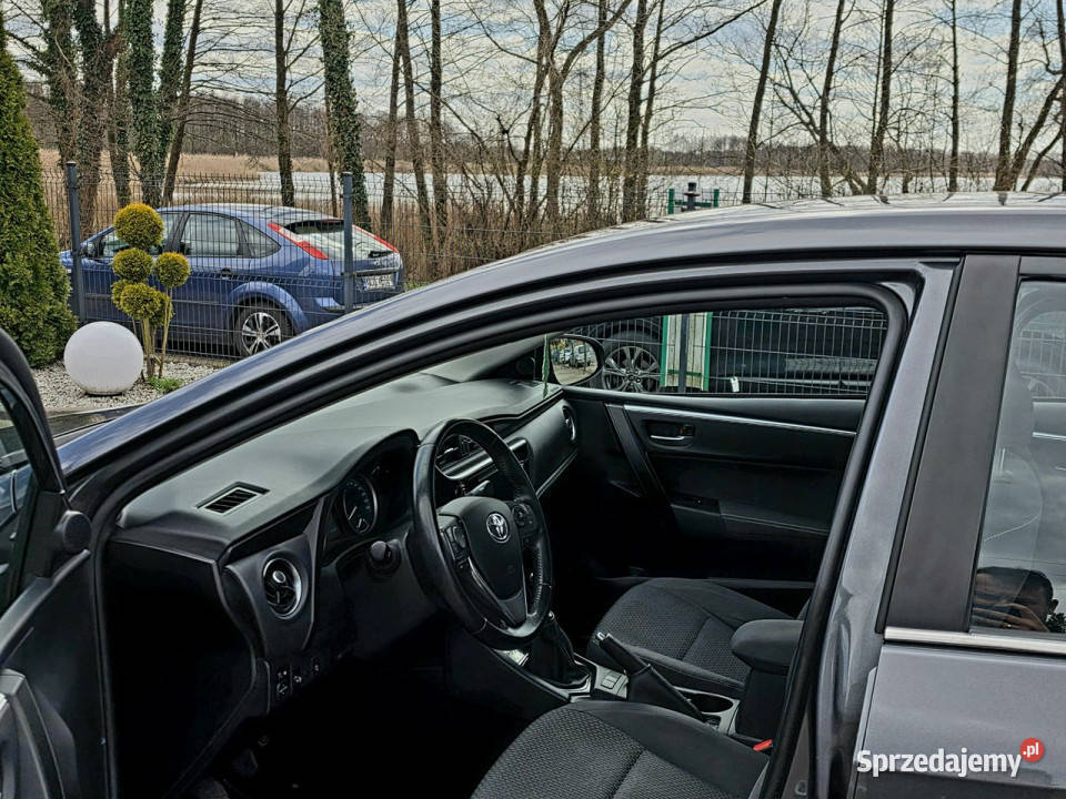 Toyota Corolla 16 VVTi 132 Comfort Salon 102800km Skępe sprzedam