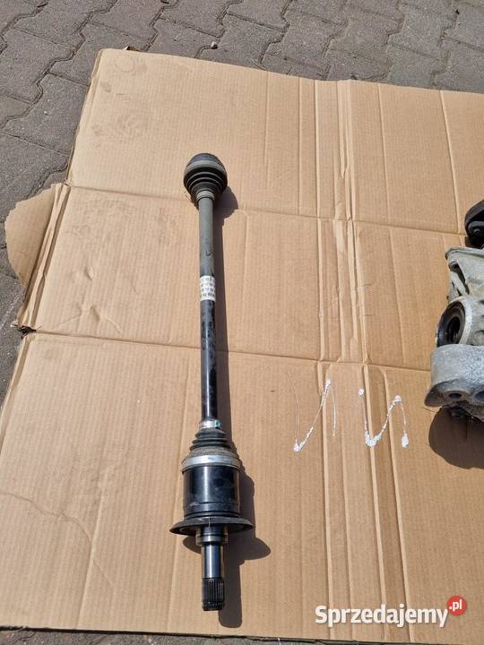 PÓŁOŚ PRAWA BMW 3 G20 G21 60401AZ 8482604