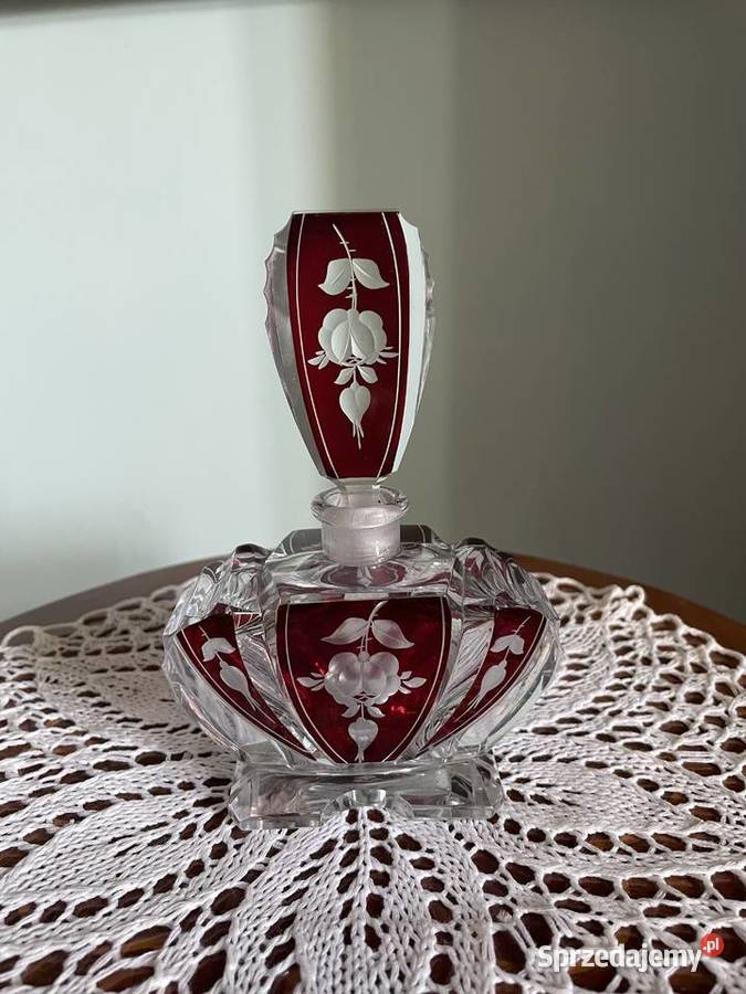 Flakonik do perfum z krysztalu Porcelana i szkło sprzedam