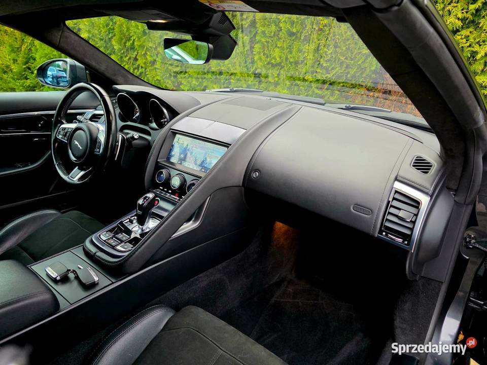 Jaguar FTYPE P300 20 RDYNAMIC uszkodzony Nowosielce sprzedam