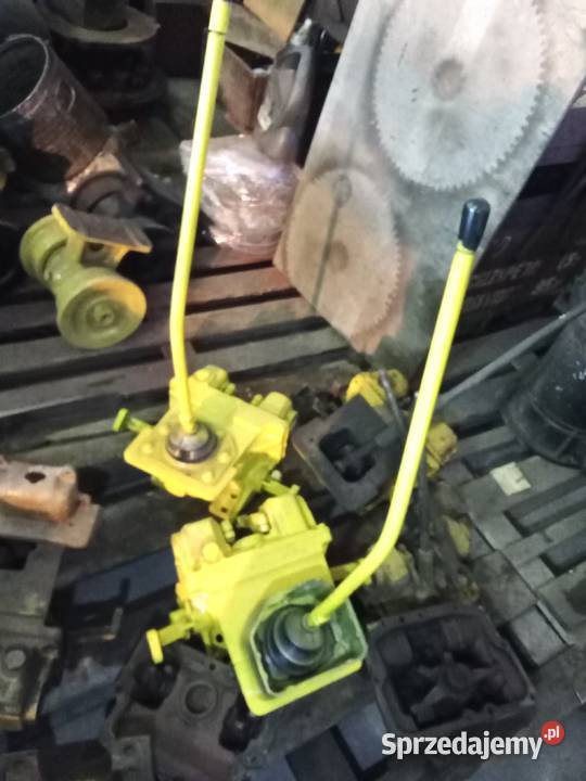 Mechanizm skrętu spycharki T130 T170 mazowieckie Kozery