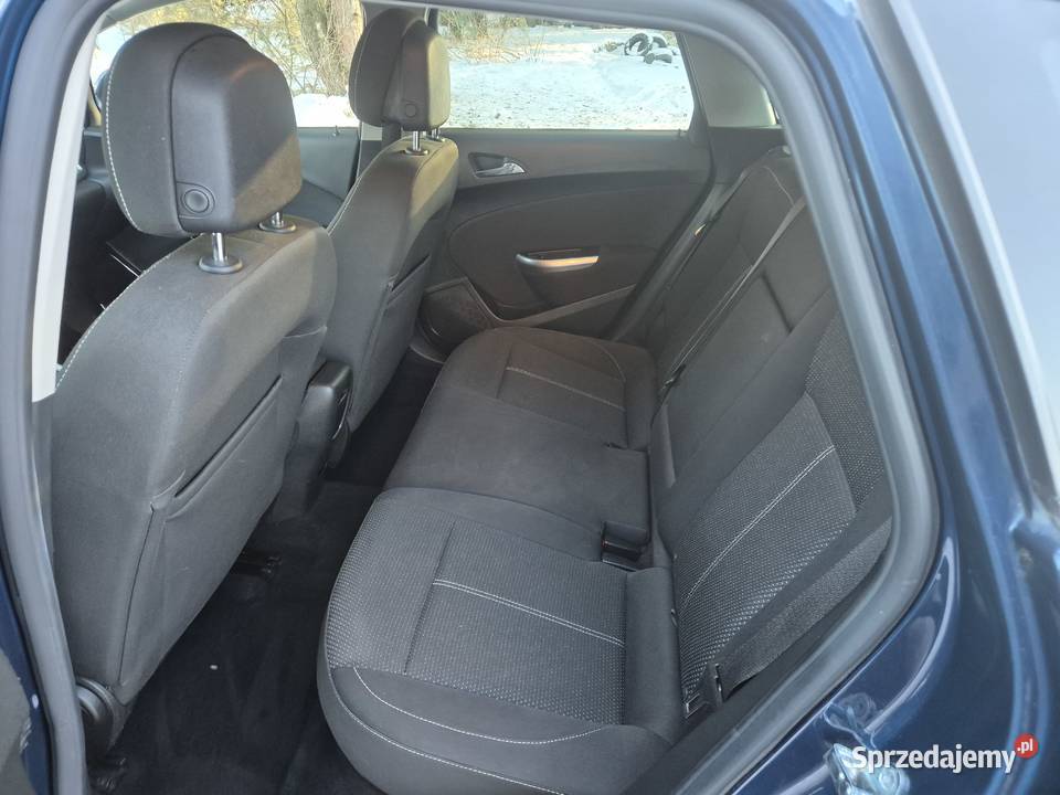 Opel Astra Sports Tourer 16T 180 Nowy rozrząd i