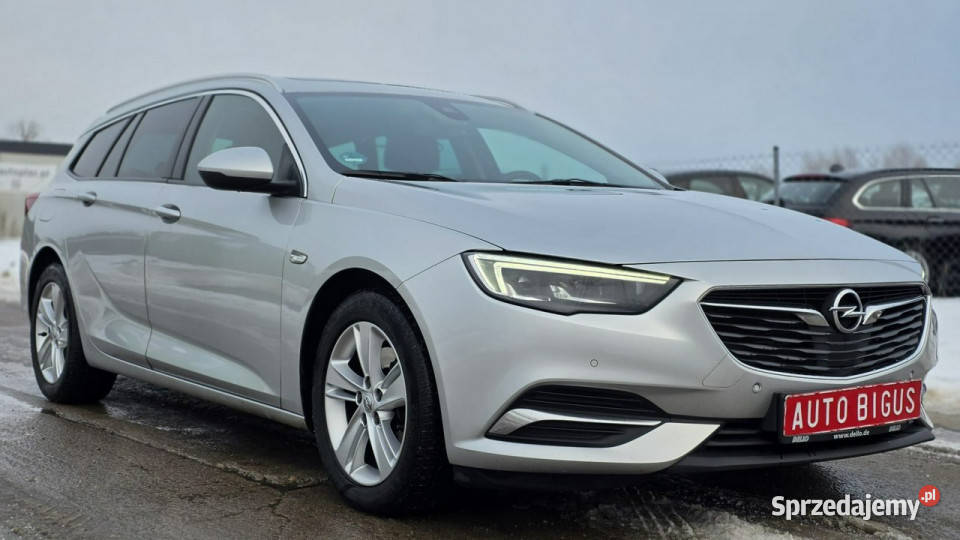Opel Insignia duza navi xenon VEBASTO kamera 170KM pomorskie