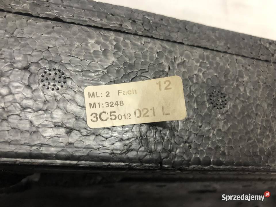 WKŁAD BAGAŻNIKA 3C5012021L SEDAN VW PASSAT B7 sprzedam