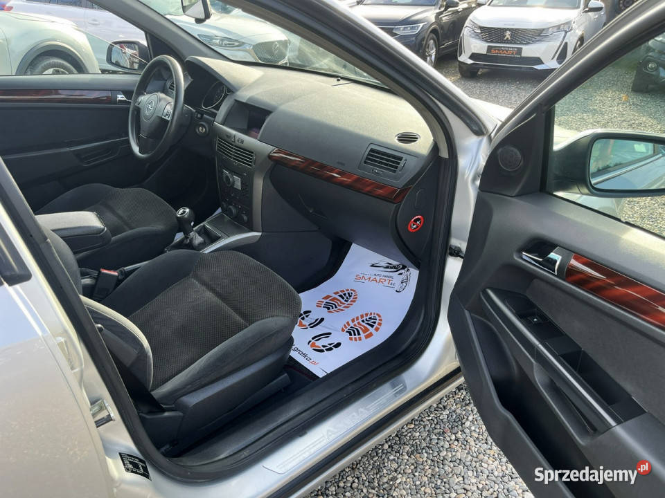 Opel Astra 16 benzyna Sprawny Nowe Opony H