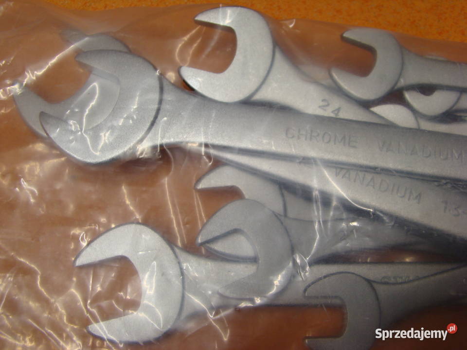 Zestaw kluczy STANLEY płaskooczko M 632 mm Ref sprzedam