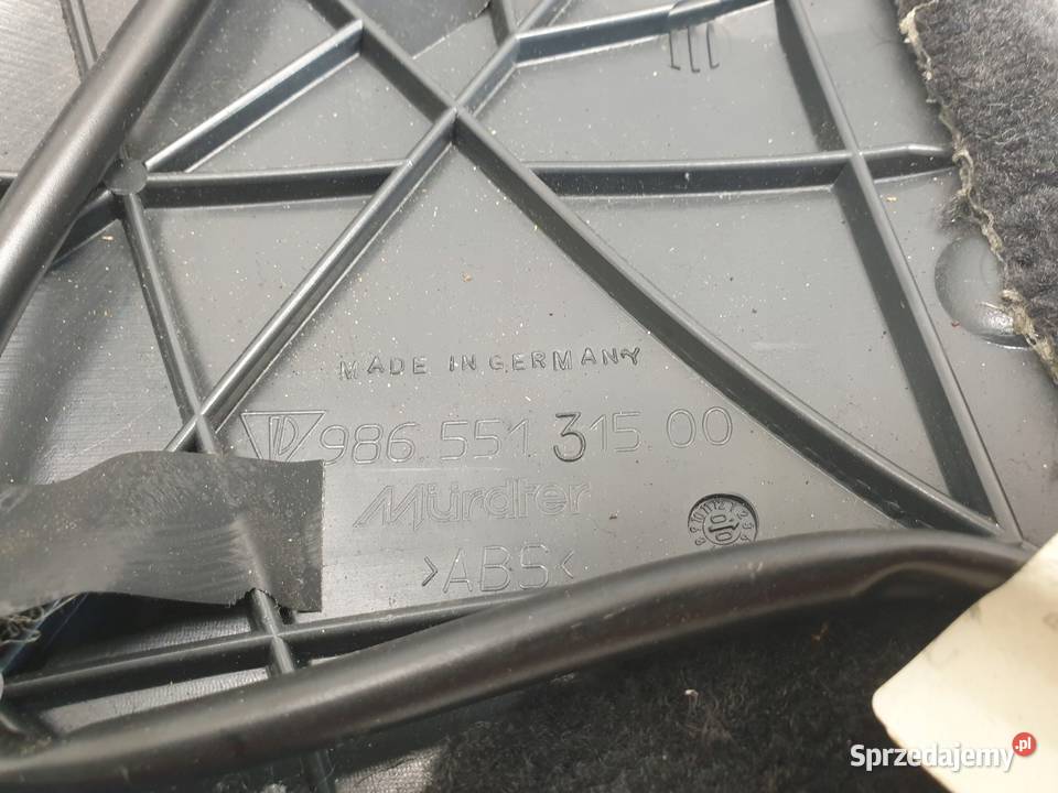 Porsche Boxster 986 OSŁONA TYLNEGO SŁUPKA lewa Janów