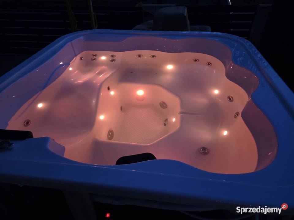 Jacuzzi kwadratowe 51 na drewno balia Balie pomorskie Starogard Gdański