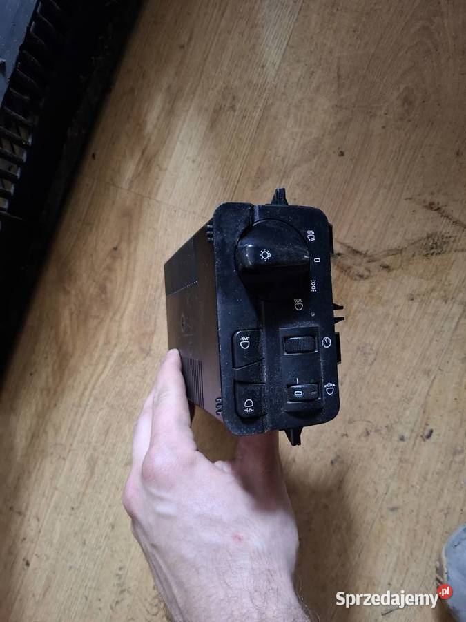 Przełącznik świateł BMW E46 osobowe śląskie Bronów
