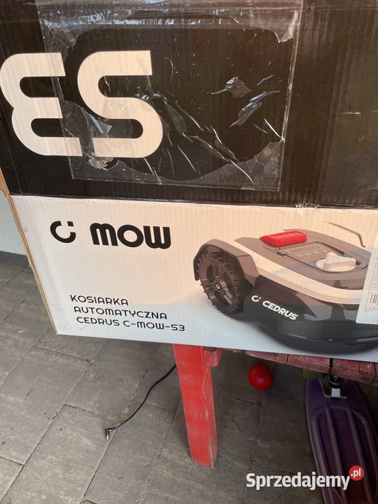 Robot koszący kosiarka automatyczna