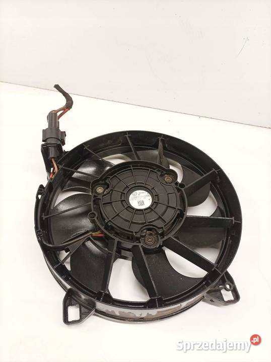WENTYLATOR CHŁODNICY DODATKOWEJ 20 CGI AMG W177 Rok produkcji 2021