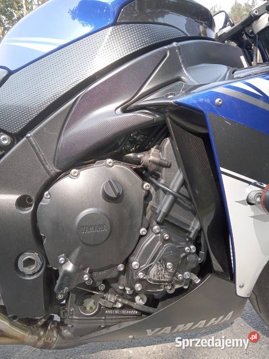 Yamaha r1 rn22 2009r Oryginał Polski salon nieuszkodzony Piotrków Trybunalski sprzedam