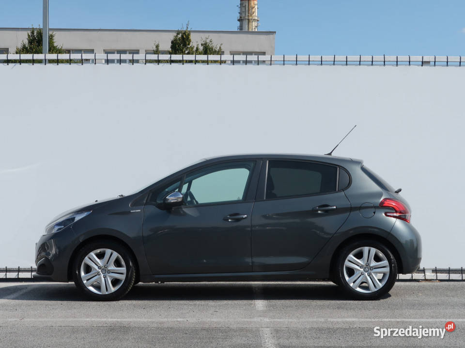 Peugeot 208 12 PureTech 208 208