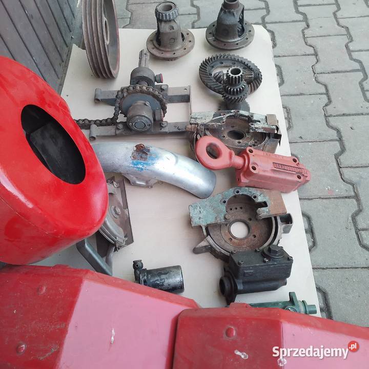 Częsci ciągnik sam do silnik s301d i inne rzeczy Jasło