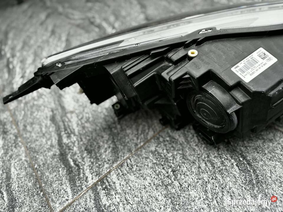 Lampa Przód Ford Kuga MK3 FULL LED Żywiec