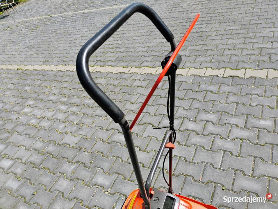 FLYMO Domestic l300 kosiarka poduszkowa 2T Piekoszów sprzedam