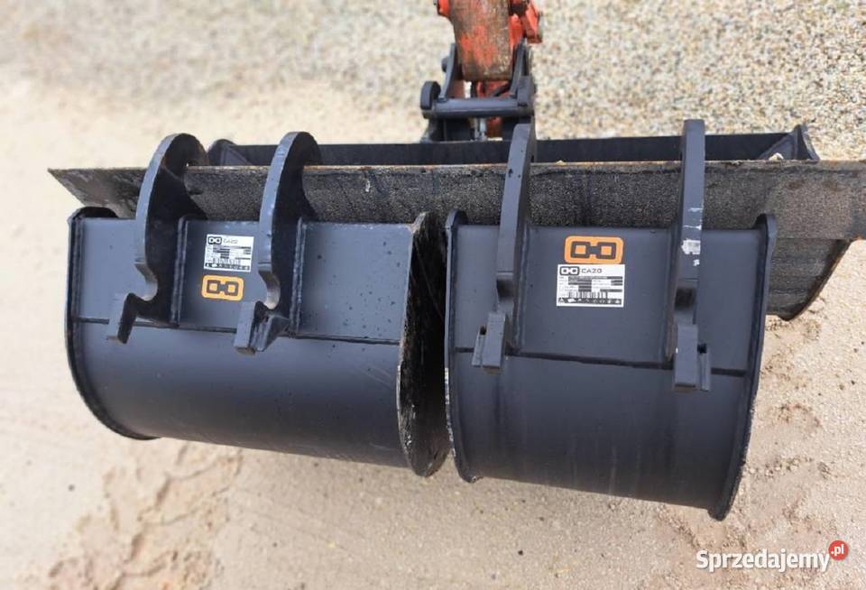 top maszyny koparka 2017 Kubota U274 Warszawa