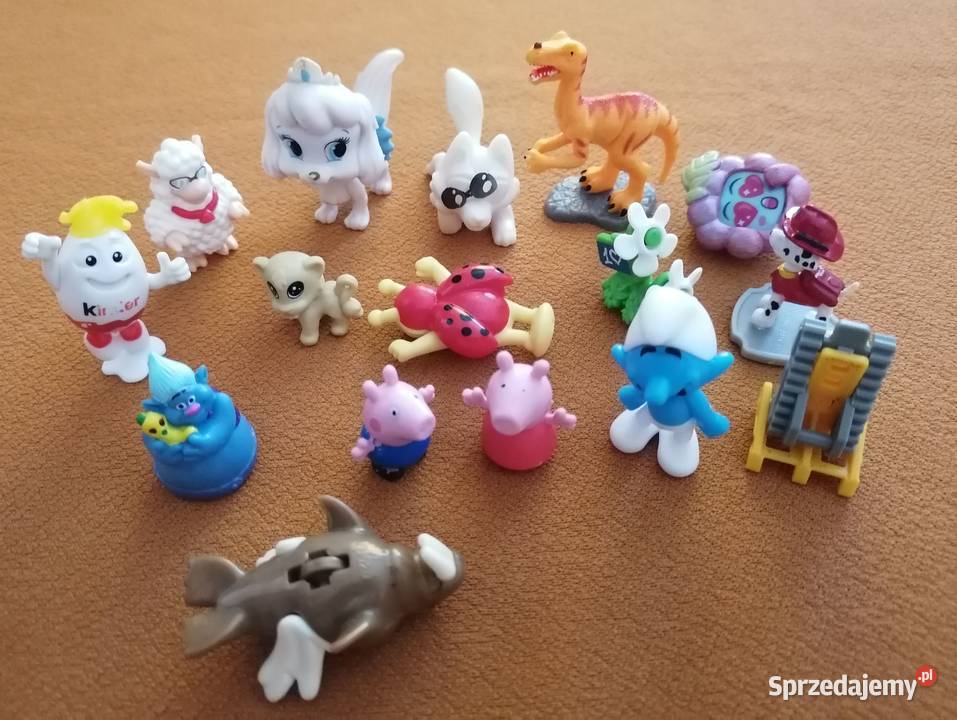 Zestaw miniaturowych figurek sztuk 16 Łódź