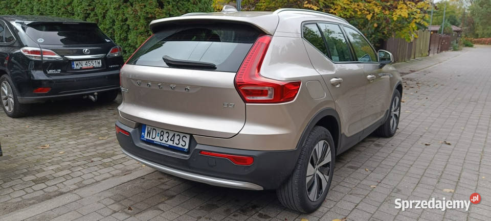 Volvo XC 40 VOLVOXC40 B3 20 Core aut salon Warszawa