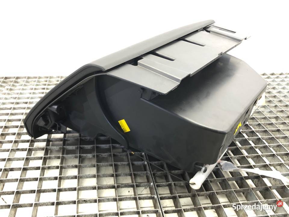 SCHOWEK PASAŻERA VOLVO V40 Hatchback PÓŁKA DESKI sprzedam